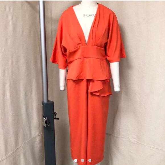 Stunning jumpsuit Lavish Alice - Picture 2 of 3